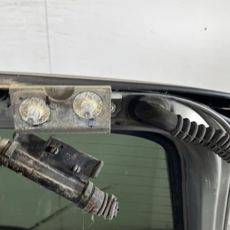 Malle/Hayon arriere PEUGEOT 206 Photo n°7