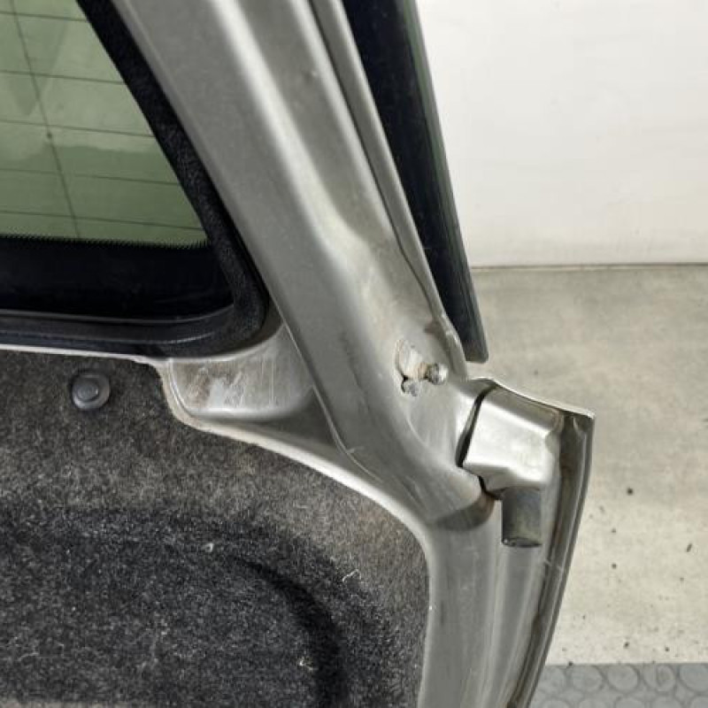 Malle/Hayon arriere PEUGEOT 206 Photo n°8