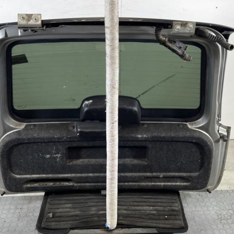 Malle/Hayon arriere PEUGEOT 206 Photo n°11