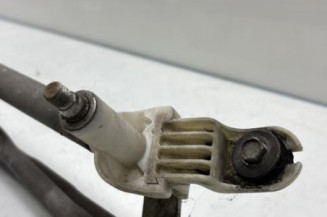 Moteur essuie glace avant SUZUKI SWIFT 3