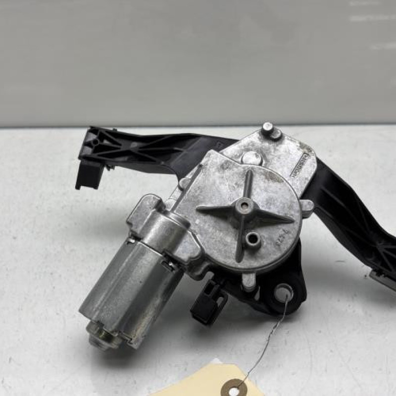 Moteur essuie glace arriere OPEL CORSA E Photo n°3