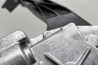 Moteur essuie glace arriere OPEL CORSA E