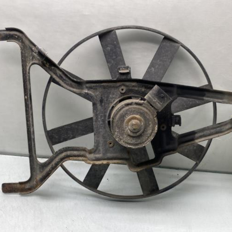 Moto ventilateur radiateur CITROEN SAXO Photo n°3