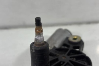 Moteur essuie glace arriere VOLKSWAGEN GOLF 4