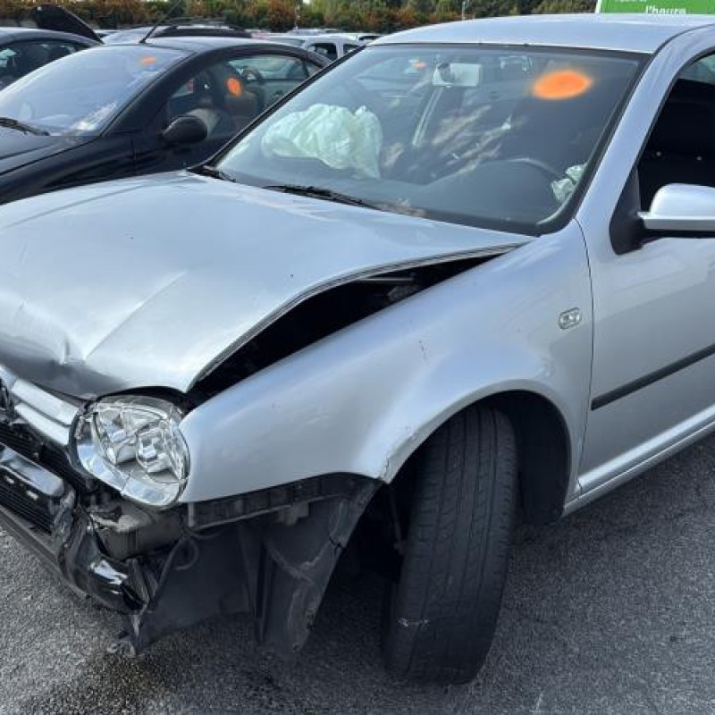 Moteur essuie glace arriere VOLKSWAGEN GOLF 4 Photo n°6