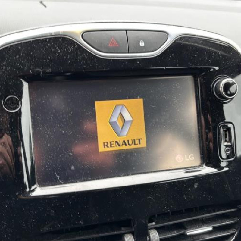 Moteur essuie glace arriere RENAULT CLIO 4 Photo n°20