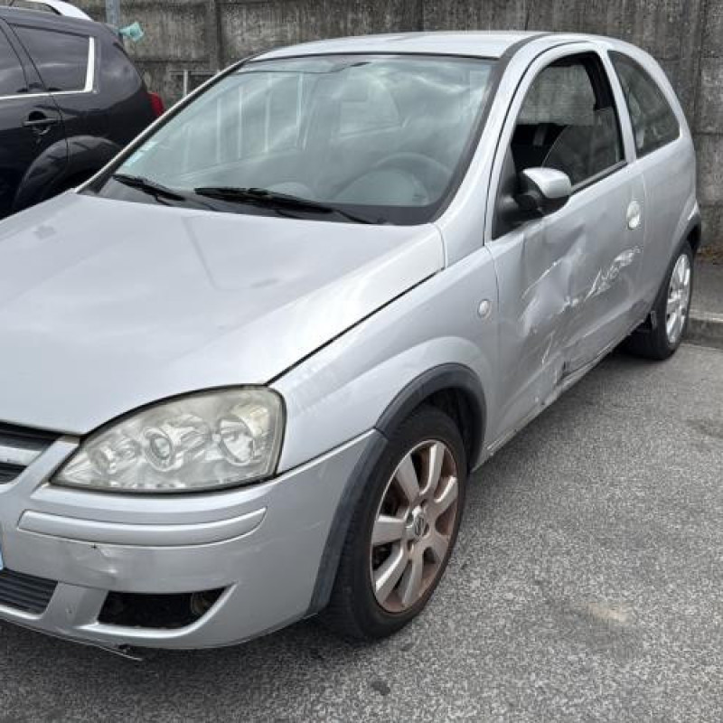 Moteur essuie glace arriere OPEL CORSA C Photo n°5