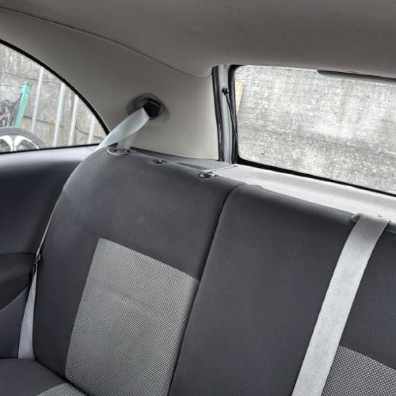 Moteur essuie glace arriere OPEL CORSA C Photo n°14