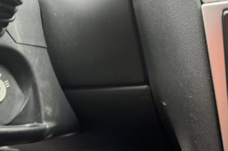 Aile avant droit OPEL TIGRA 2