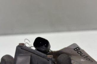 Bouton de coffre FORD MONDEO 3