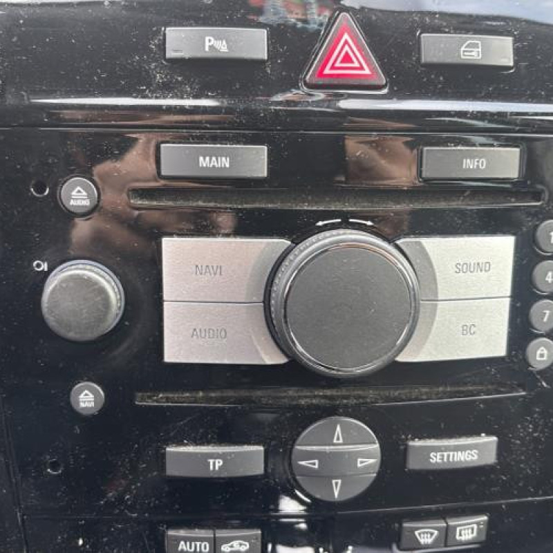 Amortisseur avant droit OPEL ZAFIRA B Photo n°20