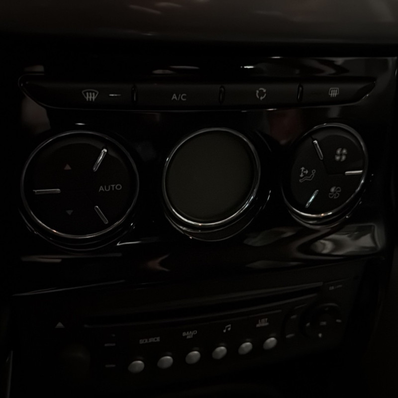 CITROEN C3 2 PHASE 1 1.4 VTI - 16V Photo n°15