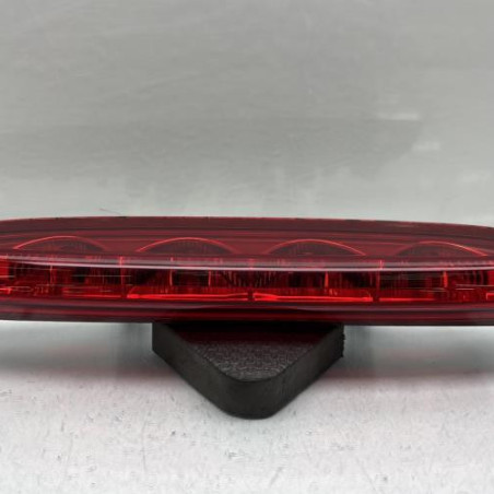 Feu arriere stop central PEUGEOT 208 1 Photo n°1