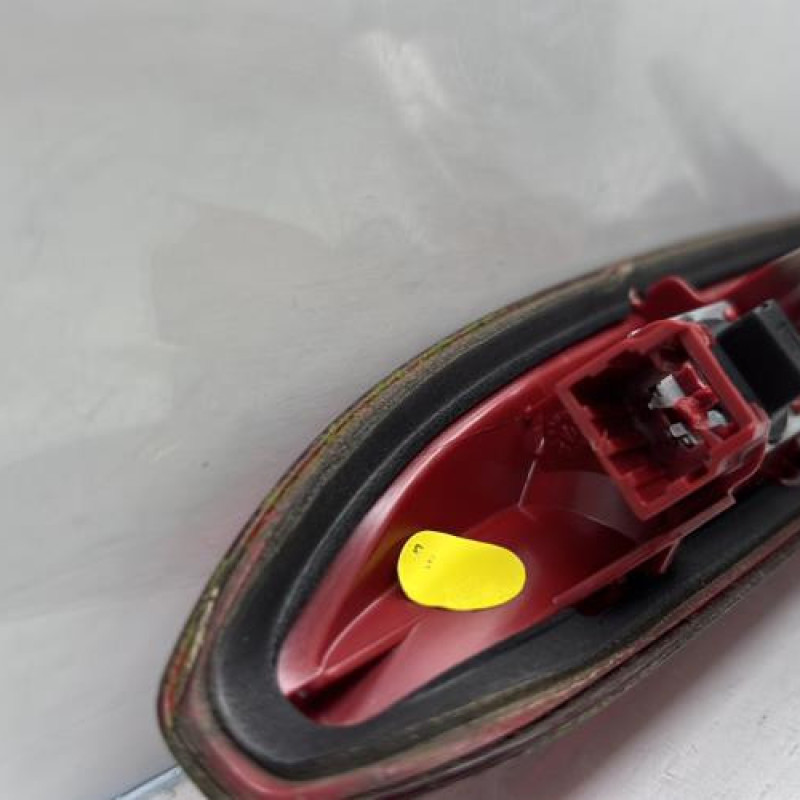 Feu arriere stop central PEUGEOT 208 1 Photo n°5