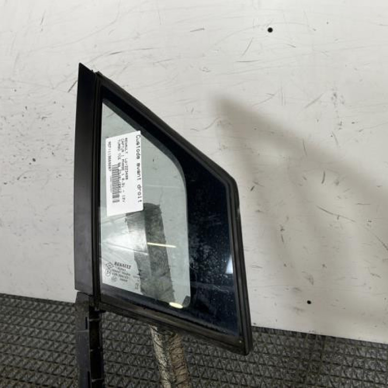 Custode avant droit (porte) RENAULT CAPTUR 1 Photo n°3