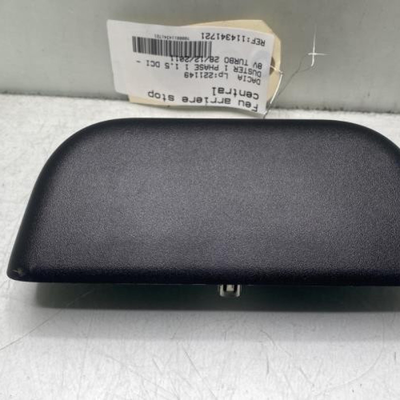 Feu arriere stop central DACIA DUSTER 1 Photo n°2