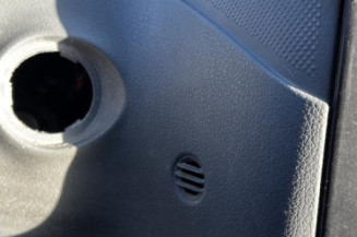 Feu arriere stop central MERCEDES VITO 639