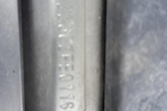 Feu arriere stop central VOLKSWAGEN PASSAT 6