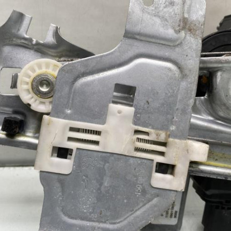 Leve vitre electrique arriere droit PEUGEOT 2008 1