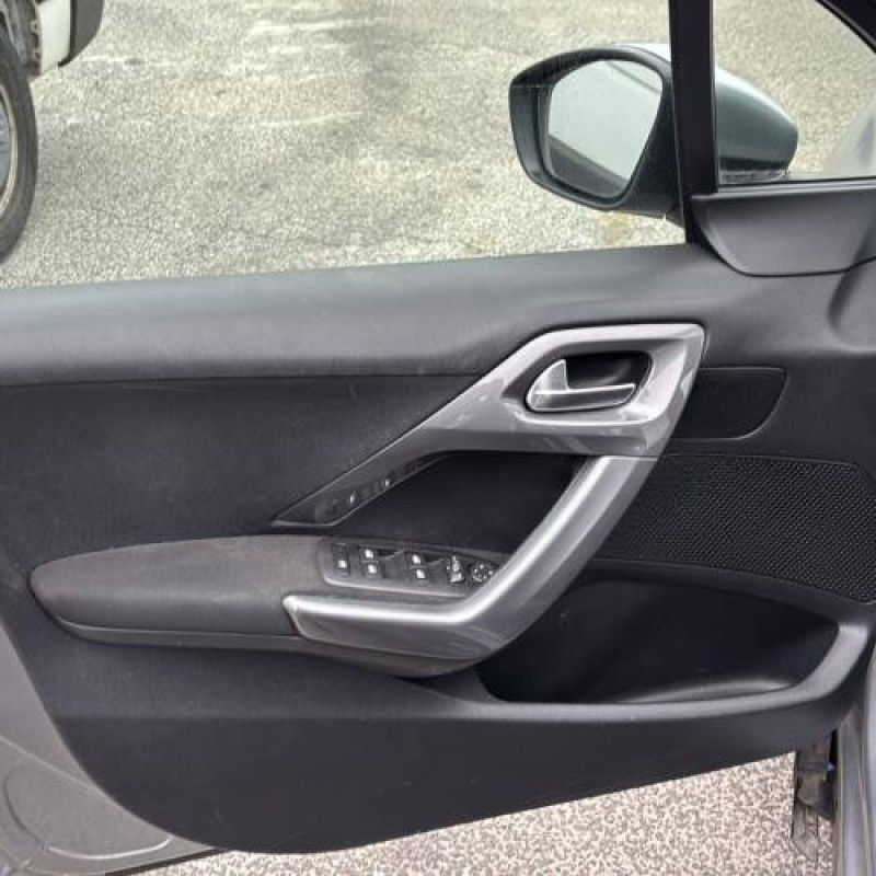Leve vitre electrique arriere droit PEUGEOT 2008 1 Photo n°13