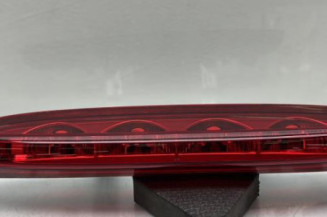 Feu arriere stop central PEUGEOT 208 1 Photo n°1