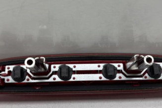 Feu arriere stop central PEUGEOT 208 1