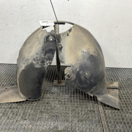 Pare boue avant droit PEUGEOT 206 Photo n°1