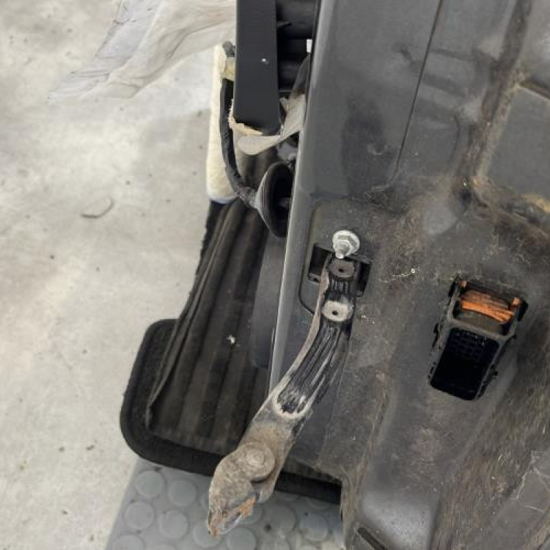 Porte avant gauche OPEL ASTRA H Photo n°3