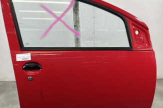 Porte avant droit PEUGEOT 107 Photo n°1