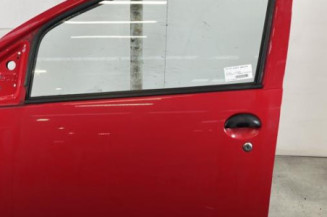 Porte avant gauche PEUGEOT 107 Photo n°1