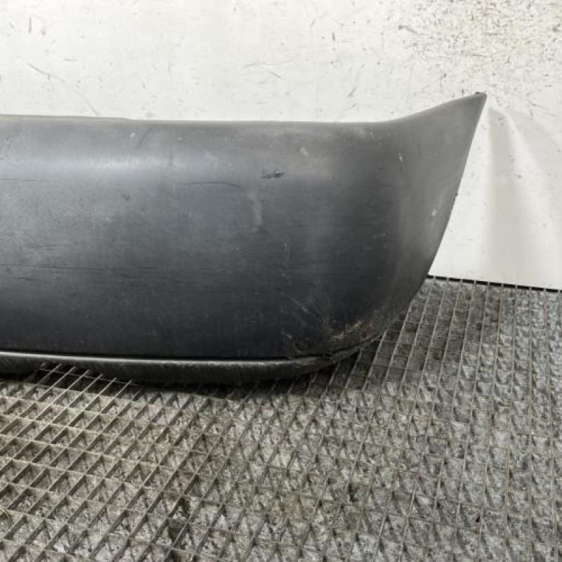 Pare choc arriere FORD FIESTA 4 Photo n°3