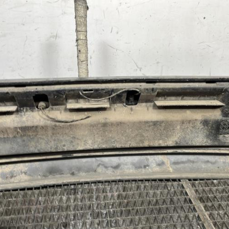 Pare choc arriere FORD FIESTA 4 Photo n°5