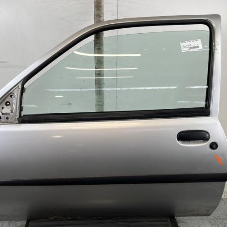 Porte avant gauche FORD FIESTA 4 Photo n°1