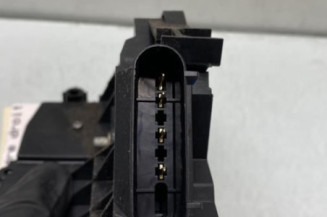 Serrure arriere droit FORD FIESTA 6