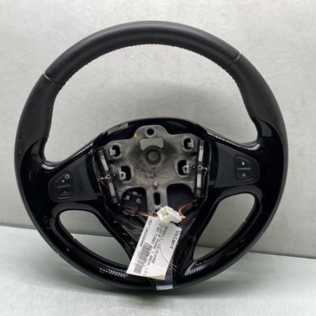 Volant RENAULT CLIO 4 Photo n°1