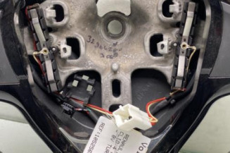 Volant RENAULT CLIO 4