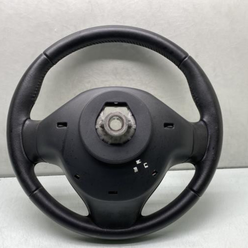 Volant RENAULT CLIO 4 Photo n°4
