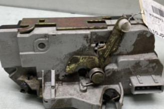 Serrure arriere droit PEUGEOT 206