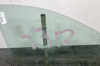 Vitre avant gauche RENAULT CLIO 3