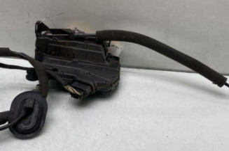 Serrure arriere droit RENAULT CLIO 4