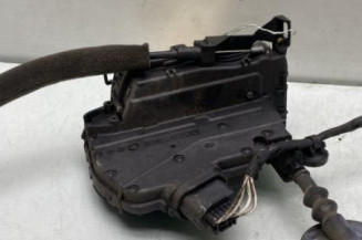 Serrure arriere gauche RENAULT CLIO 4