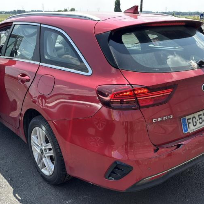 Vitre avant droit KIA CEE-D 3 SPORT WAGON Photo n°13