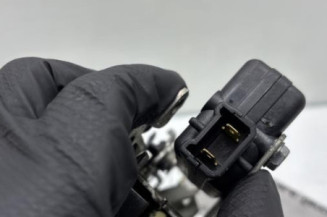 Serrure arriere gauche DACIA SANDERO 1