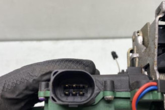 Serrure arriere gauche VOLKSWAGEN GOLF 4