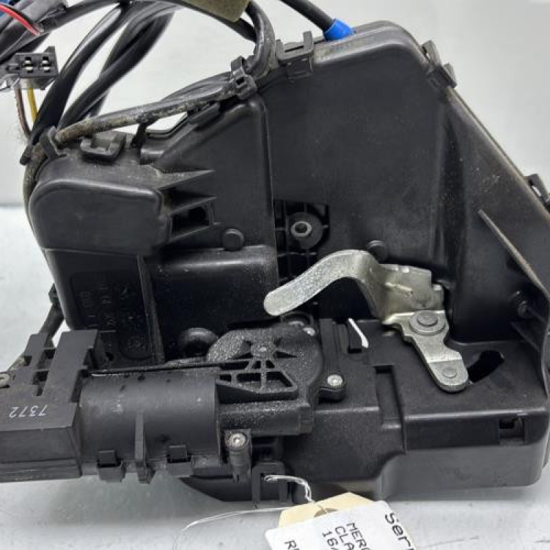 Serrure arriere gauche MERCEDES CLASSE CLS 219 Photo n°2