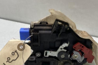Serrure arriere droit VOLKSWAGEN GOLF 6