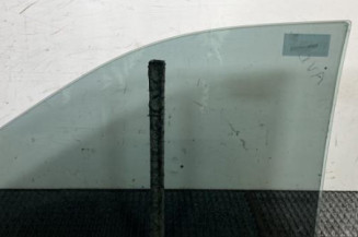 Vitre avant droit CHRYSLER GRAND VOYAGER 4