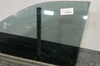 Vitre avant gauche CHRYSLER GRAND VOYAGER 4