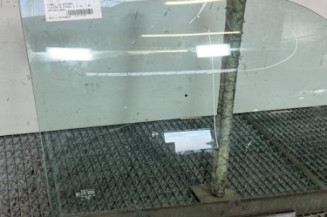 Vitre avant droit FORD FIESTA 4