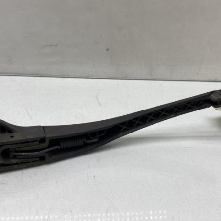 Bras essuie glace arriere PEUGEOT 206